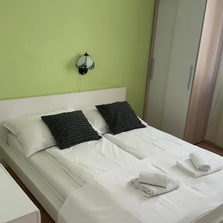 Adria Apartment *